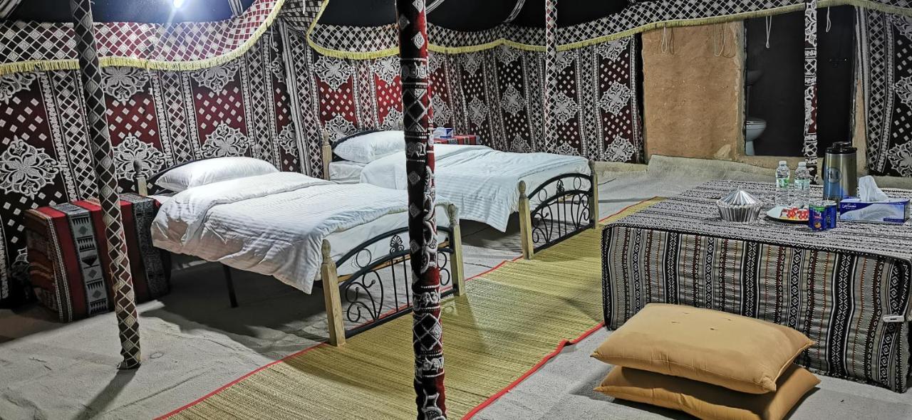 Desert Wonders Camp Ḩawīyah Exterior foto