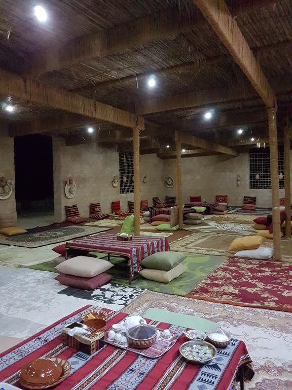 Desert Wonders Camp Ḩawīyah Exterior foto
